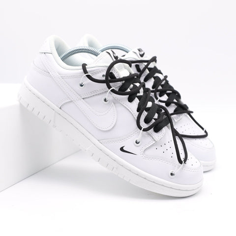 Nike Dunk - White & Black OW V1